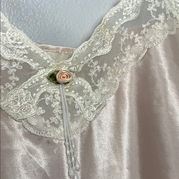 vintage California Dynasty negligee pink lace pearls - Picture 9 of 9